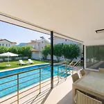 Sena Villa