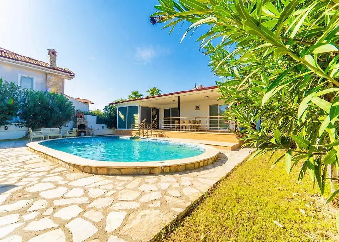 فيلة Sena داليان